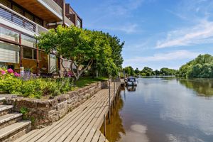 Photo 2- click for photo gallery